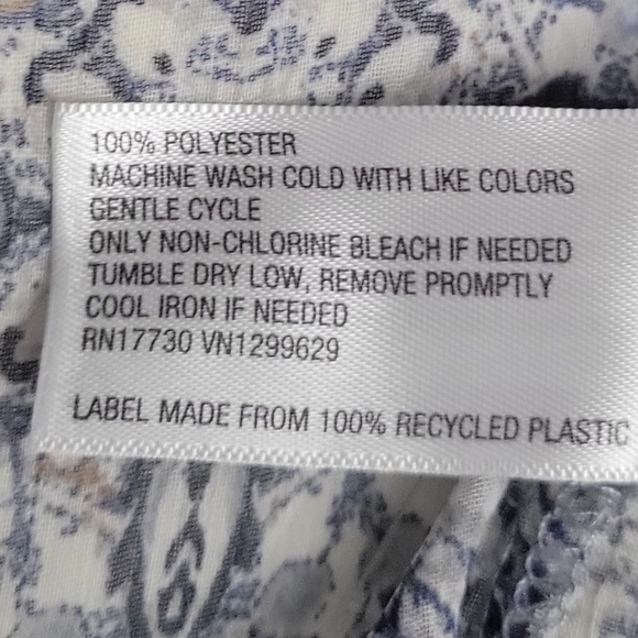 ladies blouse - Picture 5 of 5